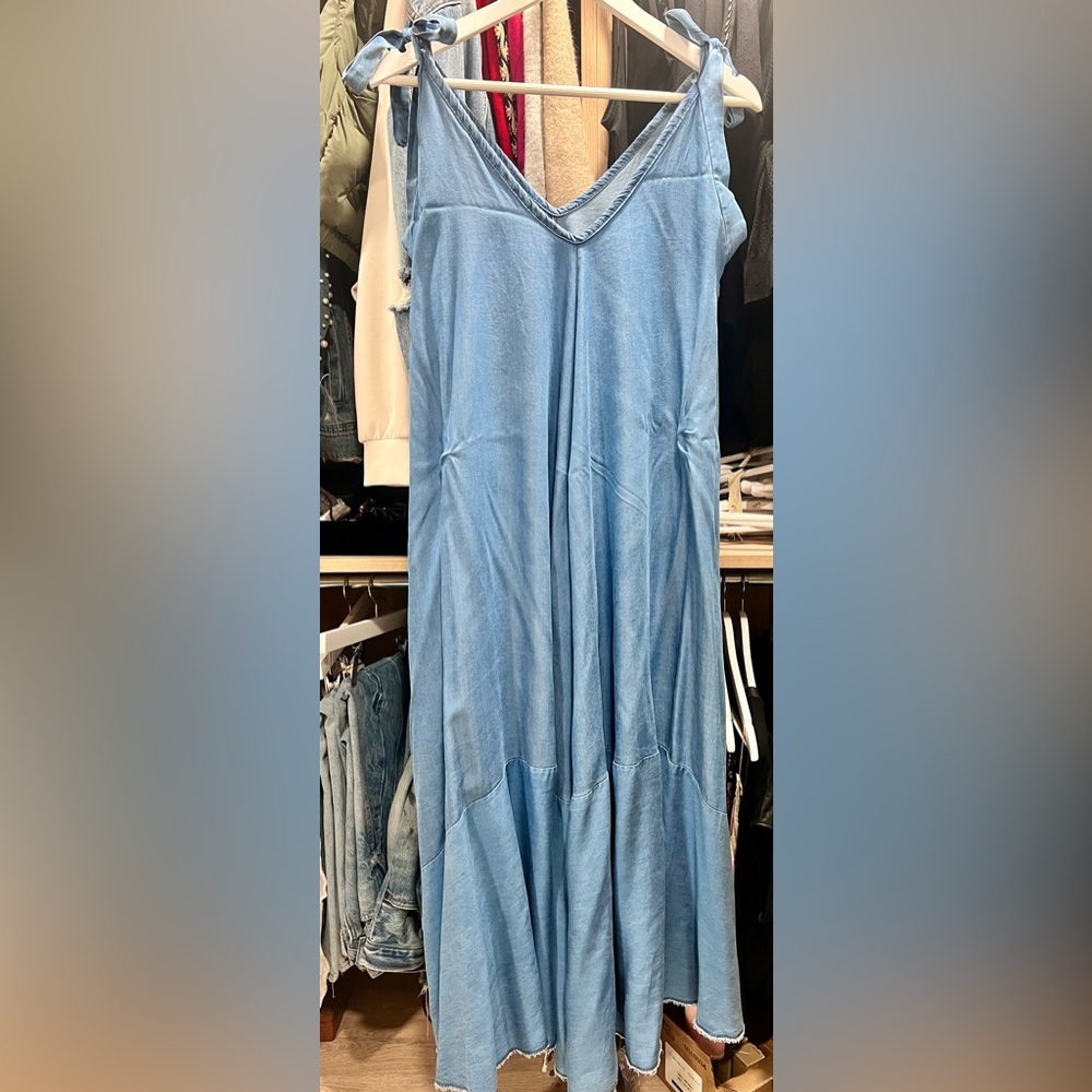 Blue Sleeveless Maxi Dress